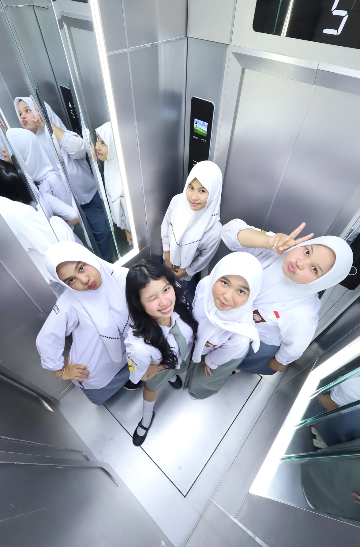 Silver Lift Studio
