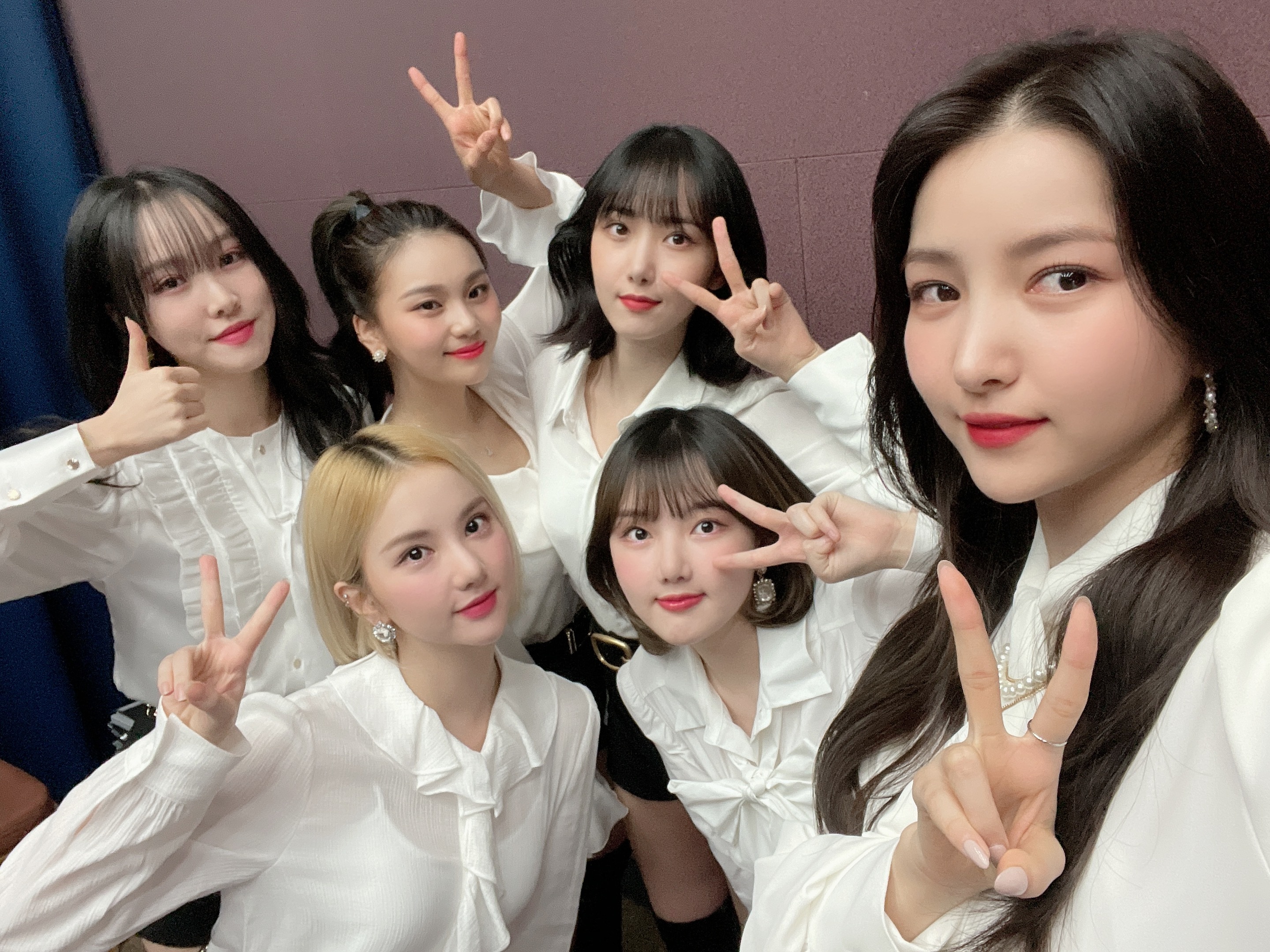 3-Fakta-Perjalanan-Karier-GFRIEND-Bakal-Comeback-dan-Gelar-Tur-Asia-2025